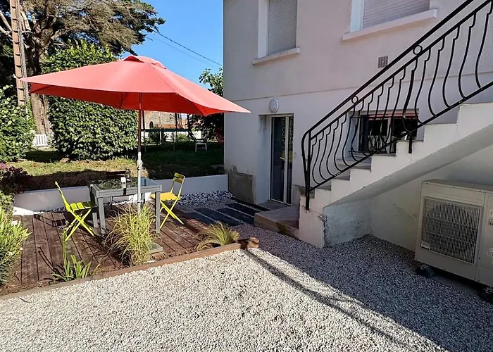 Apartment T4 - 2 Ch - 5 Min Plages - Grand Jardin - Calme Pornic